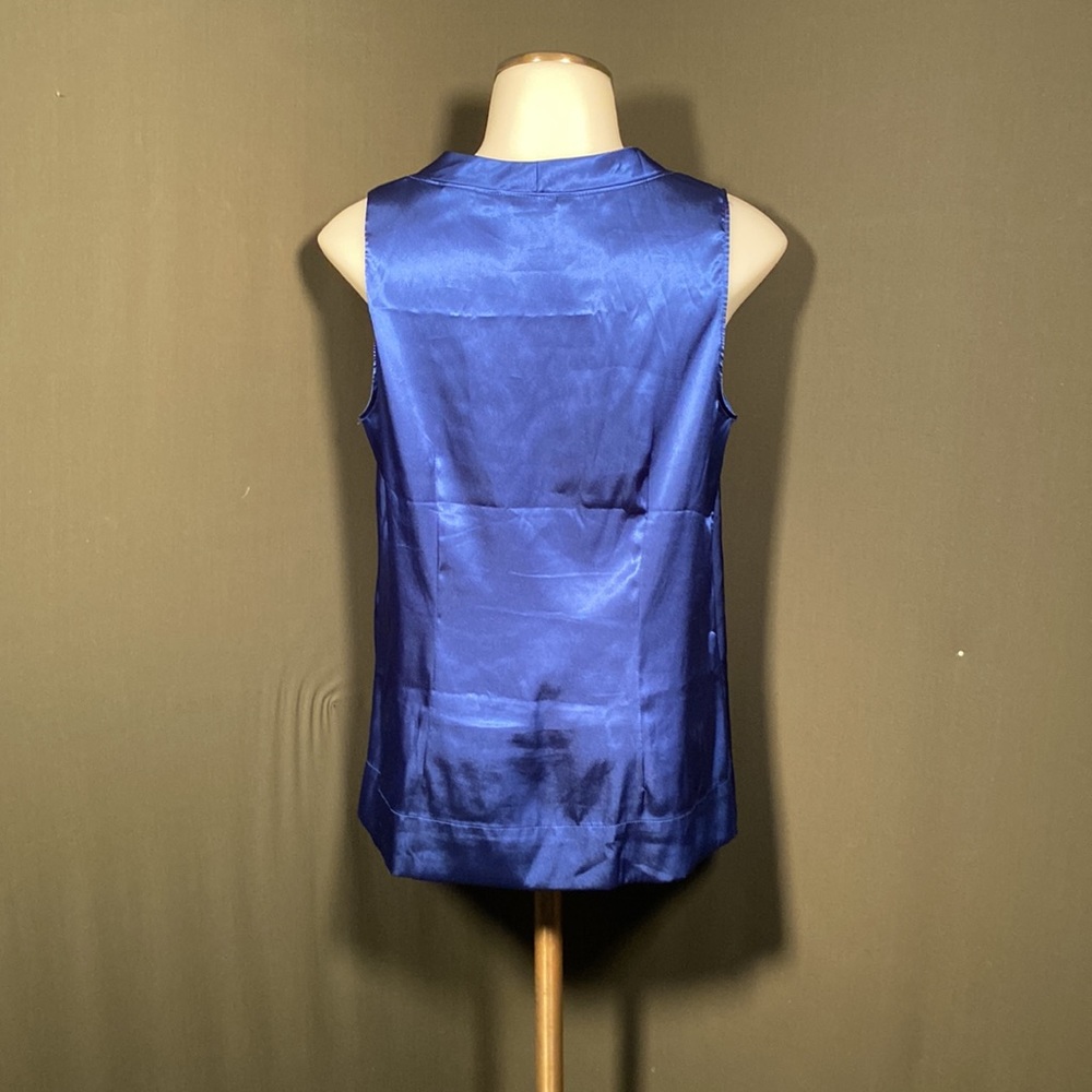 New York and Co silky blouse - Picture 3 of 3